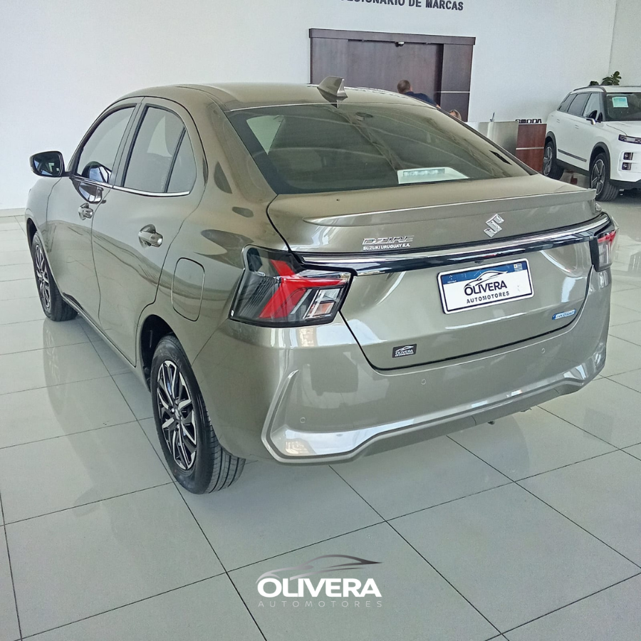 SUZUKI DZIRE GLX MT HYBRID