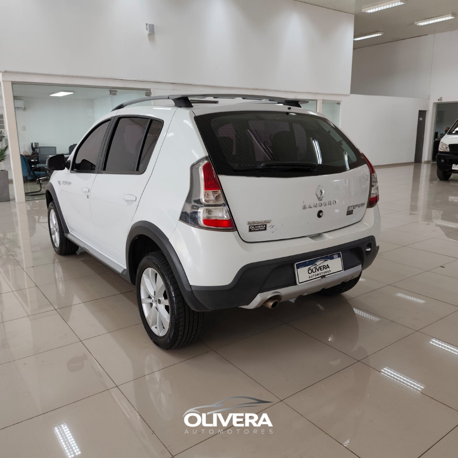 RENAULT SANDERO STEPWAY