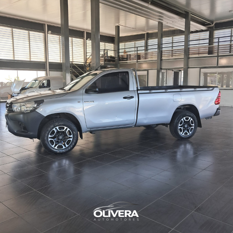 TOYOTA HILUX PICK UP DX 4X2 A/A