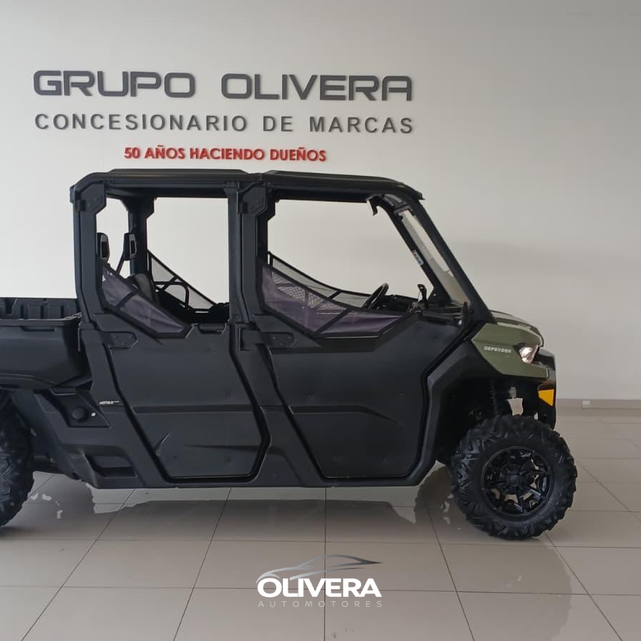 CANAM DEFENDER HD8