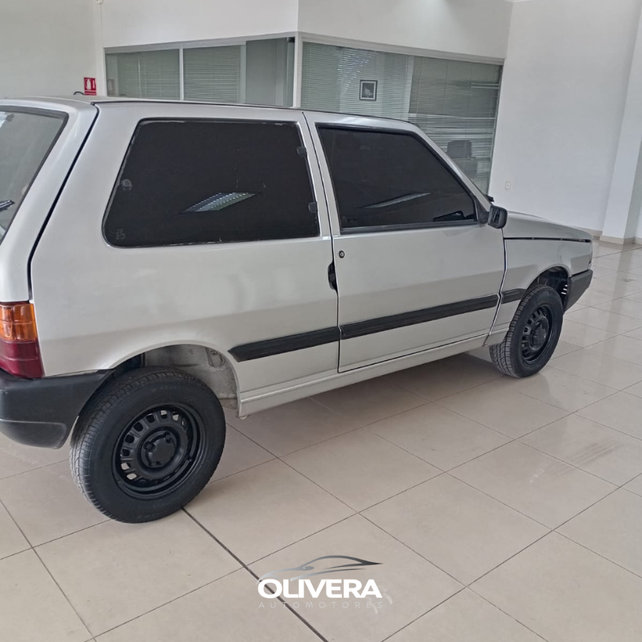 FIAT UNO CS