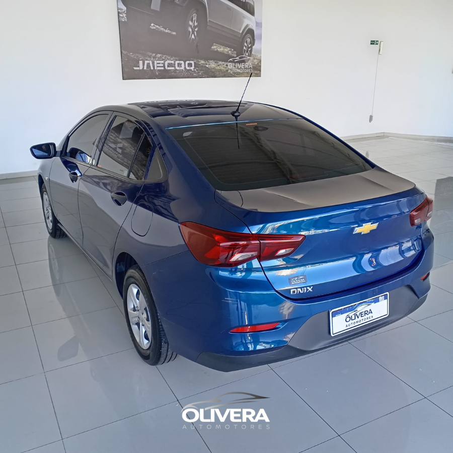 CHEVROLET ONIX PLUS 1.2 LS MT