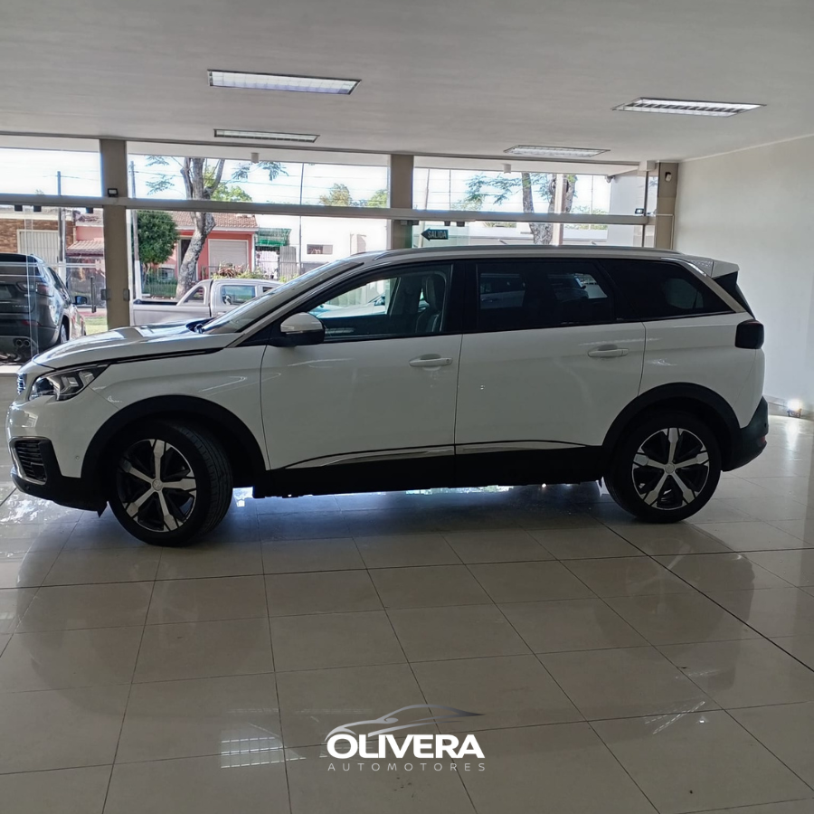 PEUGEOT 5008 ALLURE 1.6 7 ASIENTOS