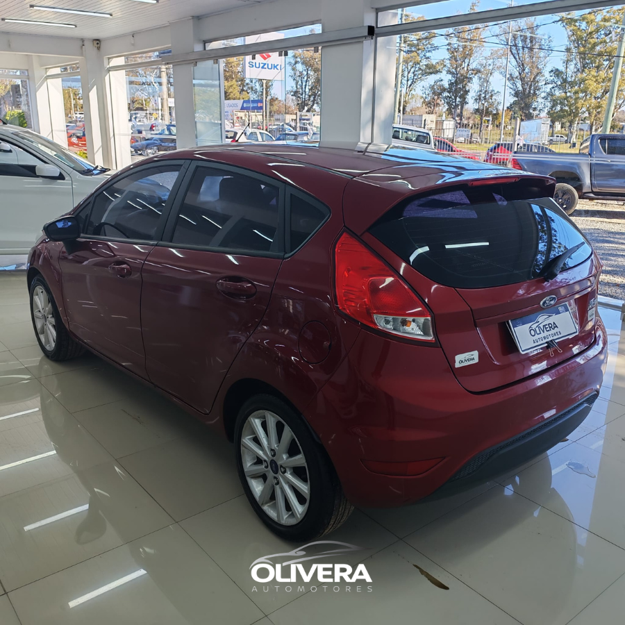 FORD FIESTA HATCH SE 1.6 MT