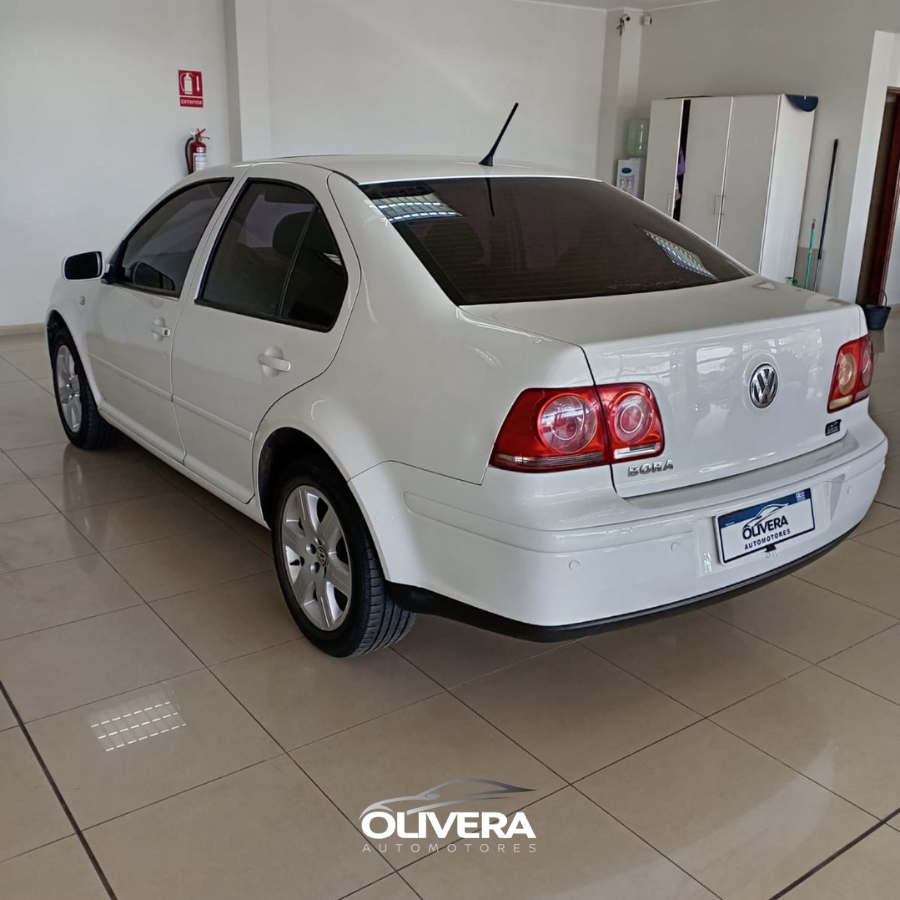 VOLKSWAGEN BORA A4 2.0 AT