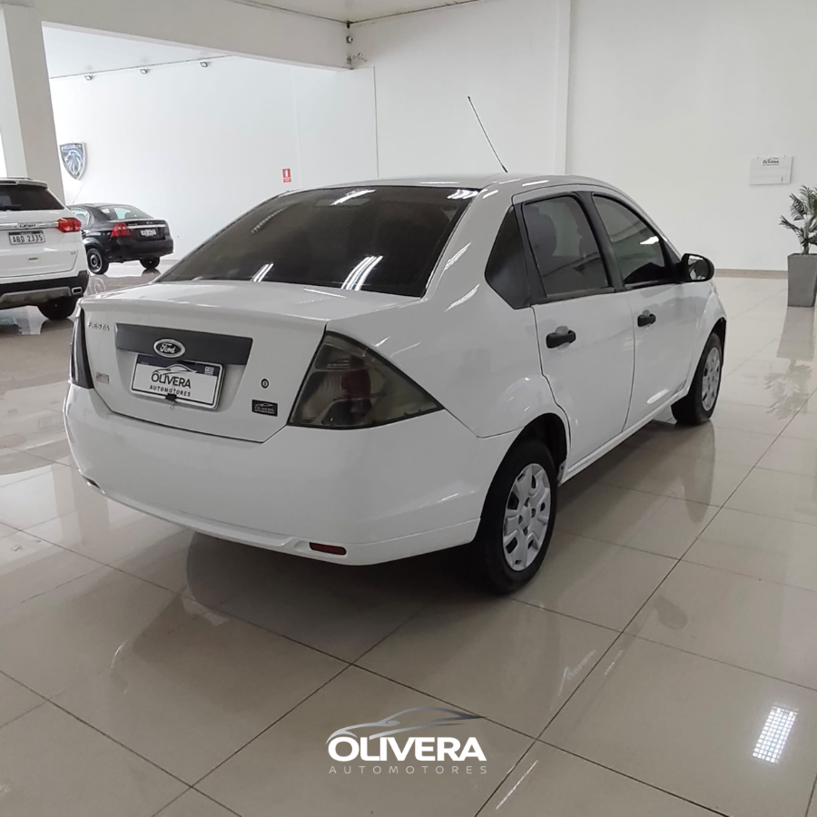 FORD FIESTA 1.6