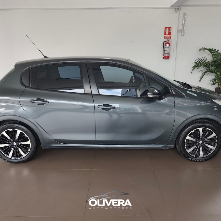 PEUGEOT 208 ACTIVE 1.2 E