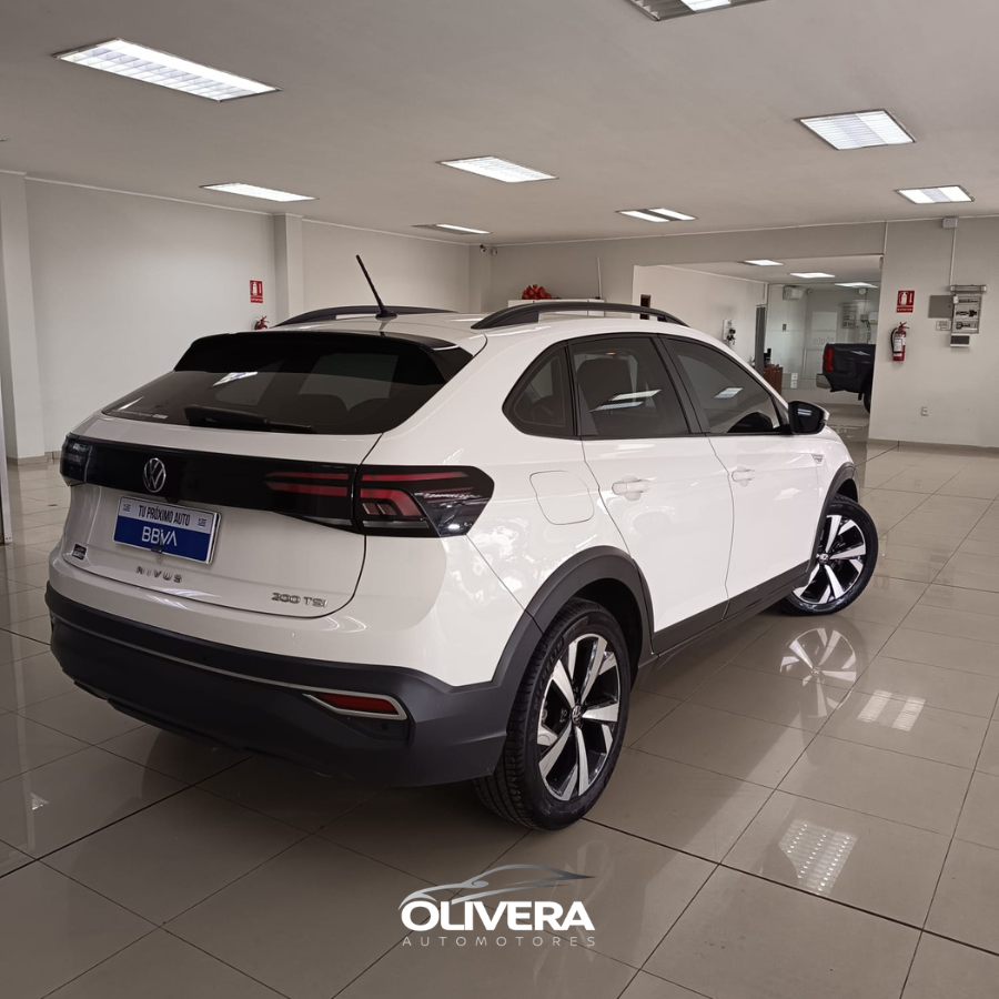 VOLKSWAGEN NIVUS COMFORTLINE 1.0 AT