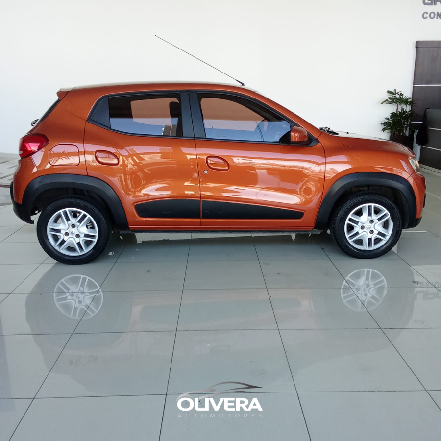 RENAULT KWID INTENSE 1.0 MT