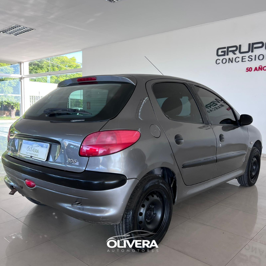 PEUGEOT 206 XR