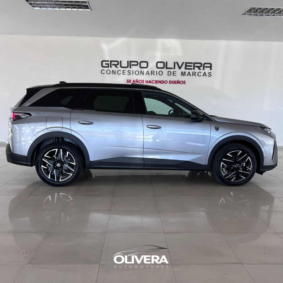 PEUGEOT 5008 HIBRIDA