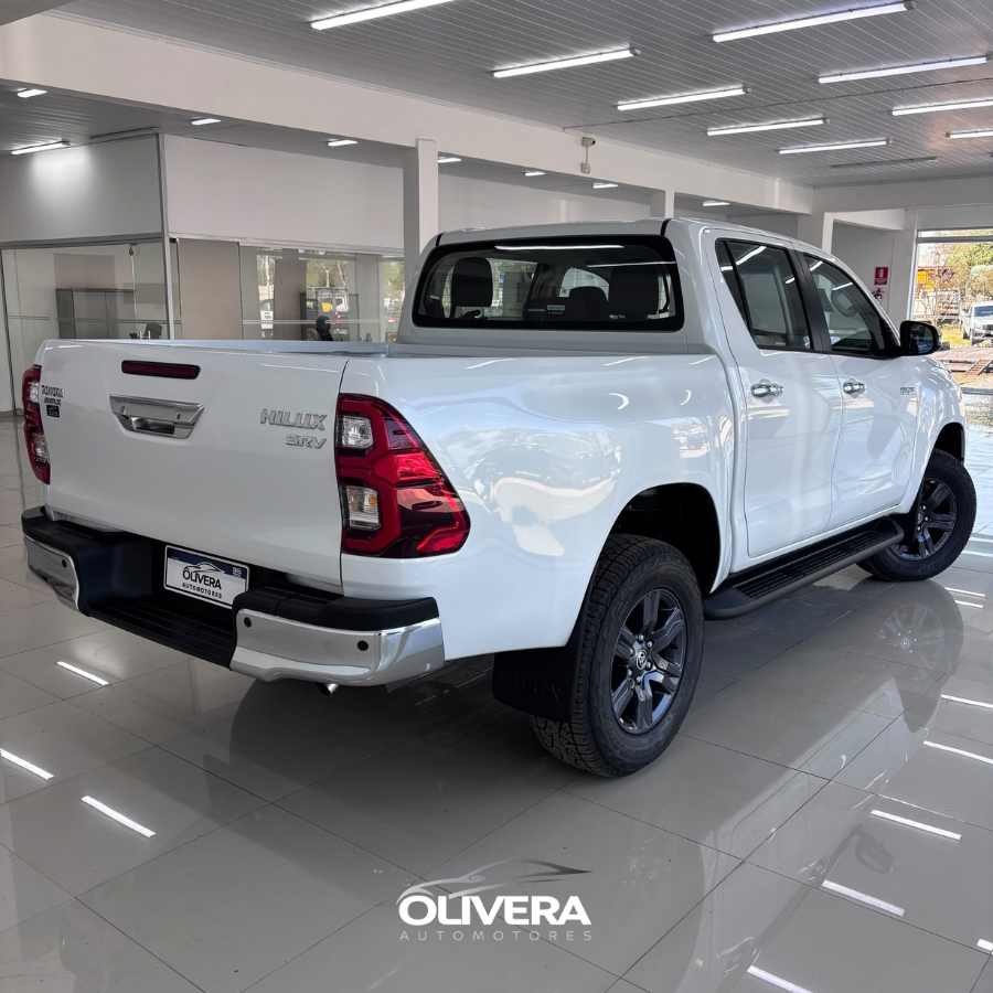 TOYOTA HILUX SRV AT 4X4 DIESEL
