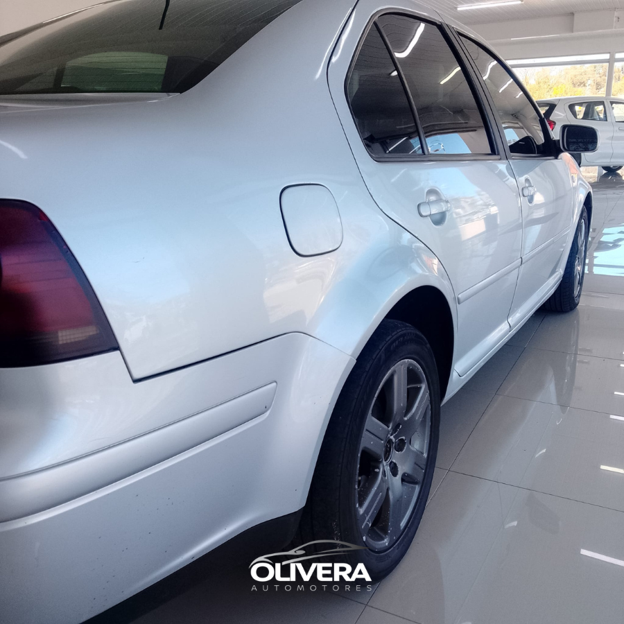 VOLKSWAGEN BORA A4 2.0 TRENDLINE