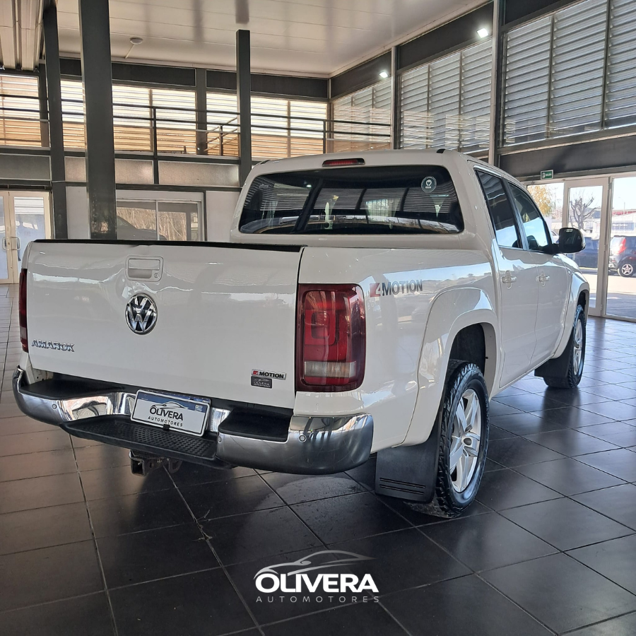 VOLKWSAGEN AMAROK HIGHLINE TDI 4X4 AT