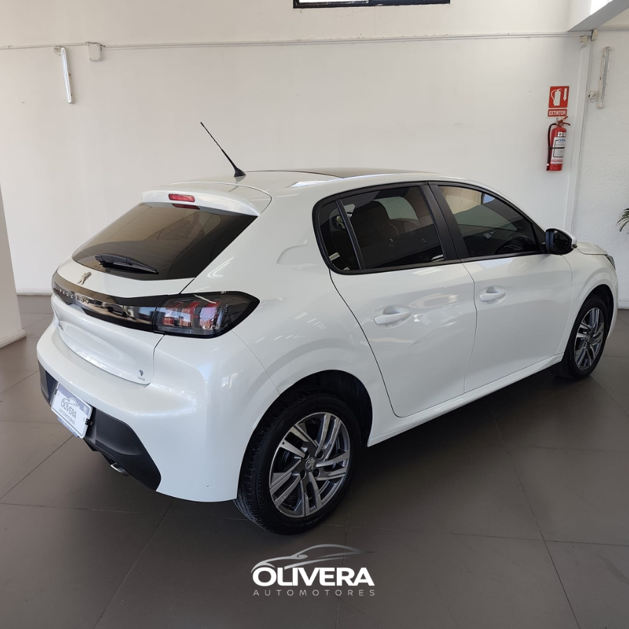 PEUGEOT 208 ALLURE 1.6 AT6