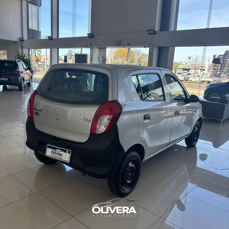 SUZUKI ALTO 800