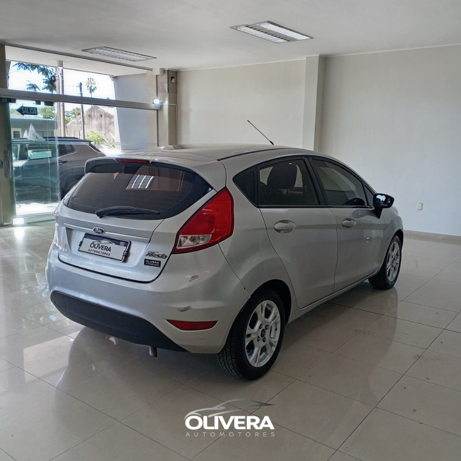FORD FIESTA HATCH S MT