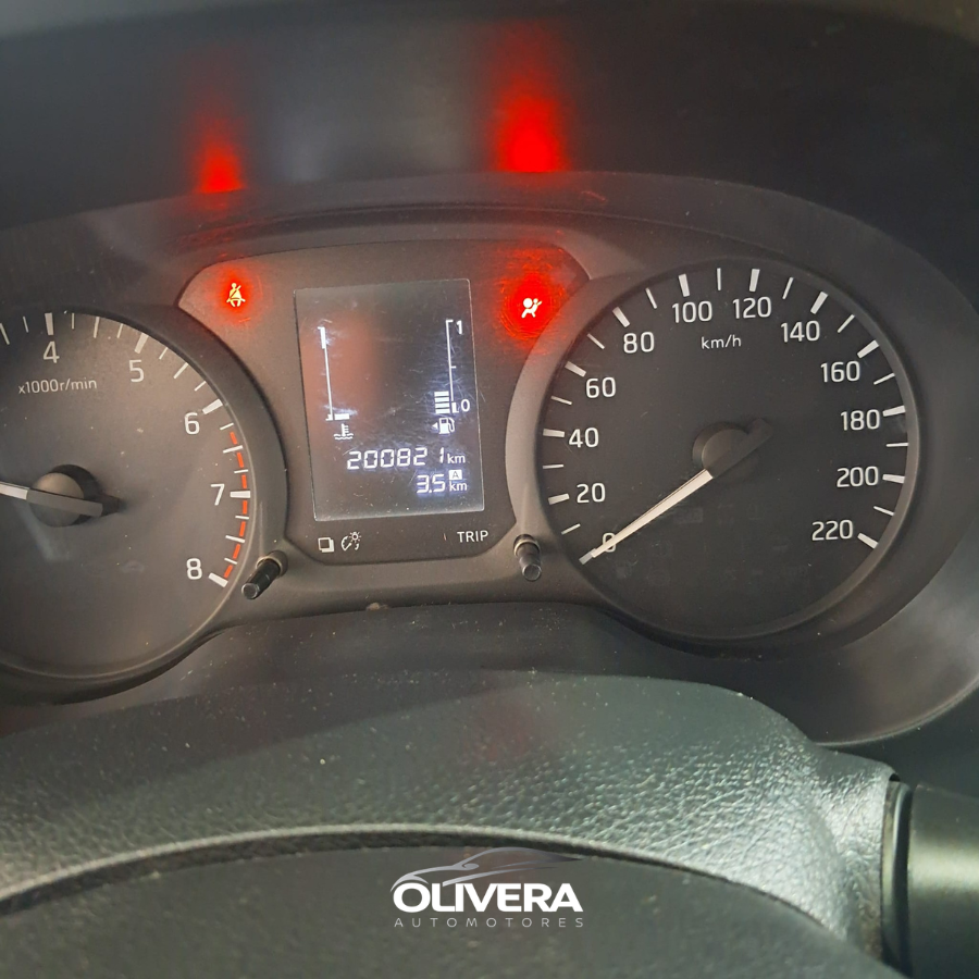 NISSAN NP300 FROINTER 4X2