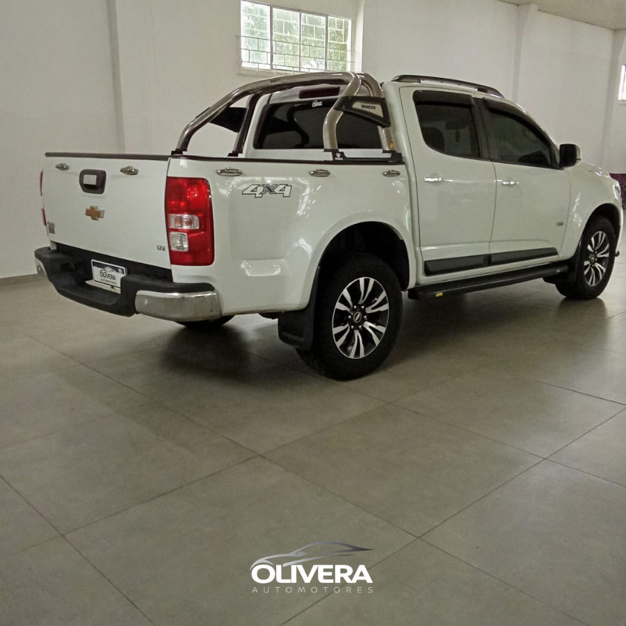 CHEVROLET S10 DOBLE CABINA 4X4