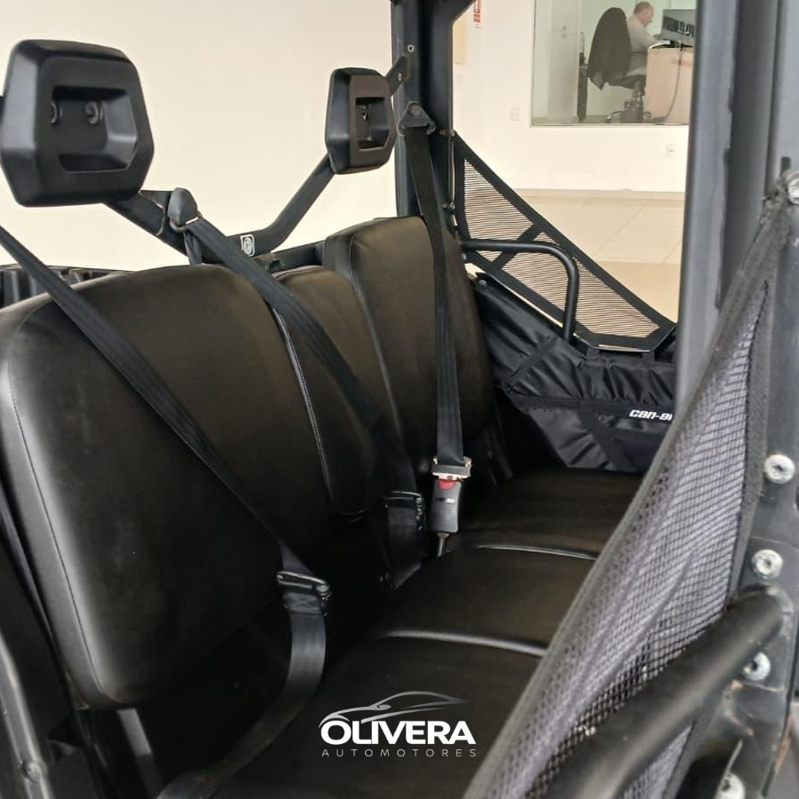 CANAM DEFENDER HD8