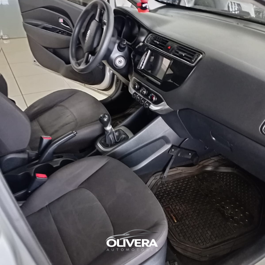 KIA RIO EX SEDAN