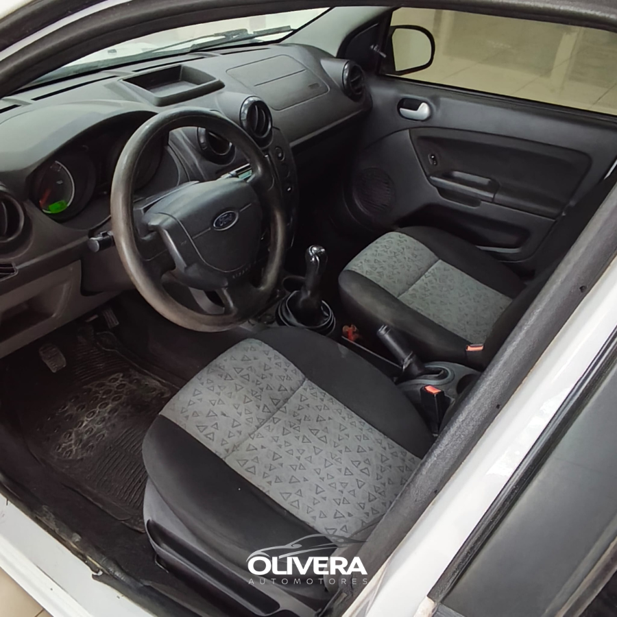 FORD FIESTA 1.6