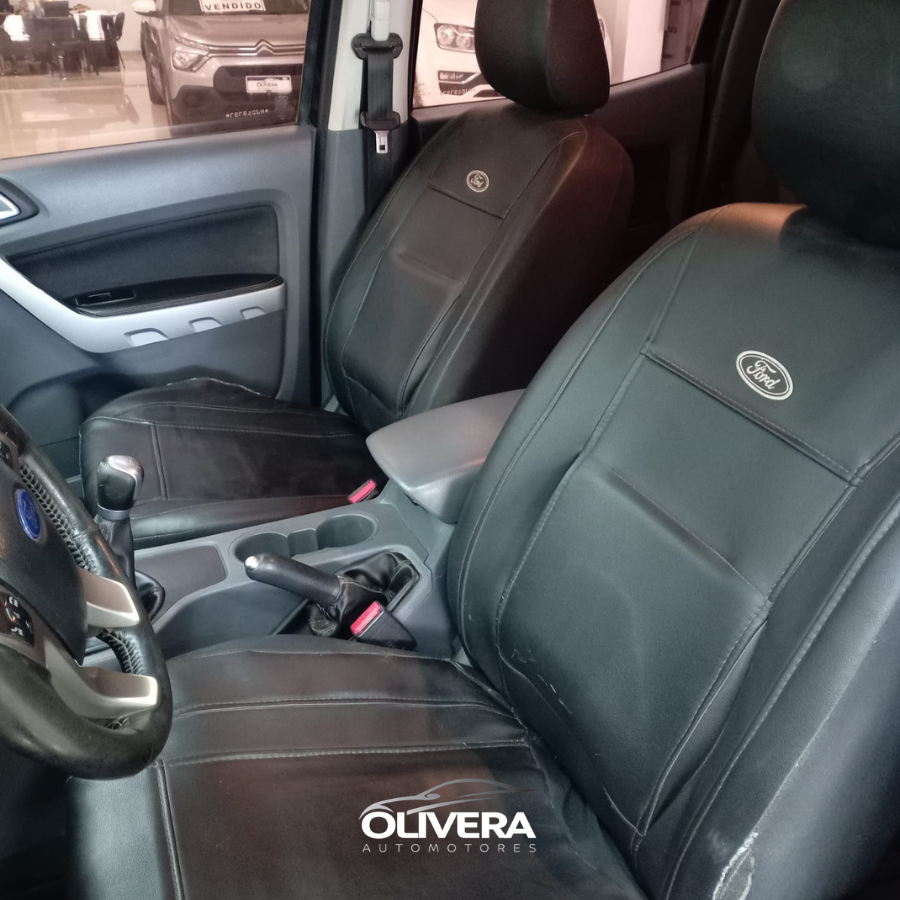 FORD RANGER 2.5 XLT 4X2 DC