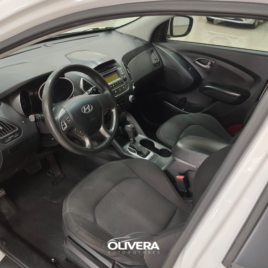 HYUNDAI TUCSON 2.0 GL AT