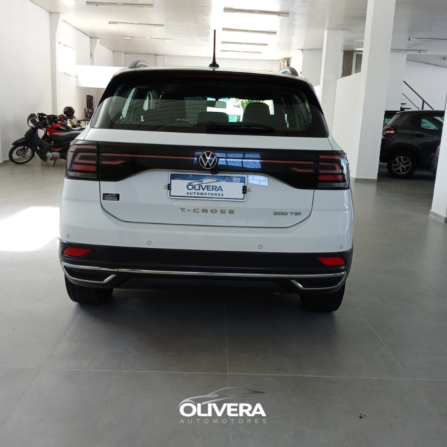 VOLKSWAGEN T CROSS TSI CL AT