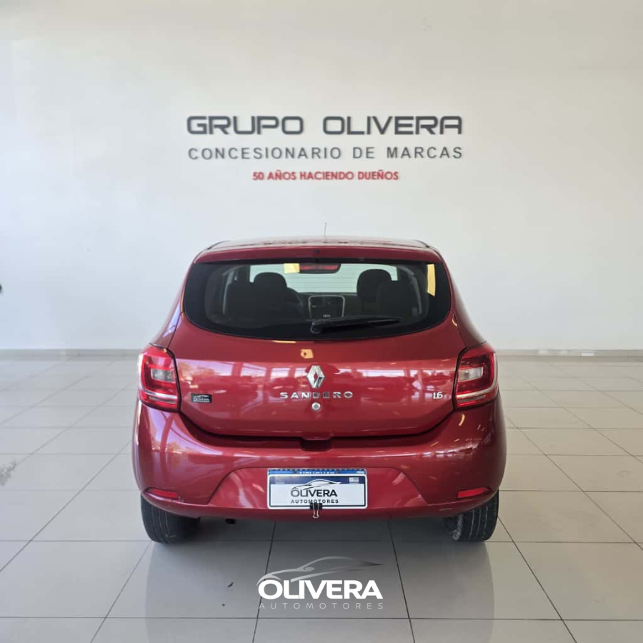 RENAULT SANDERO