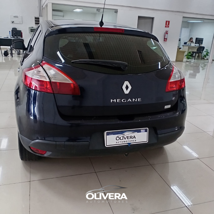 RENAULT MEGANE PRIVILEGE 2.0 PLUS AT