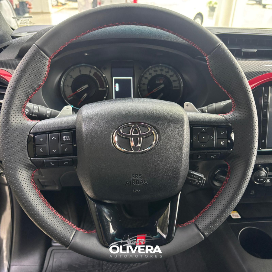 TOYOTA HILUX GRS 4X4 AT DIESEL