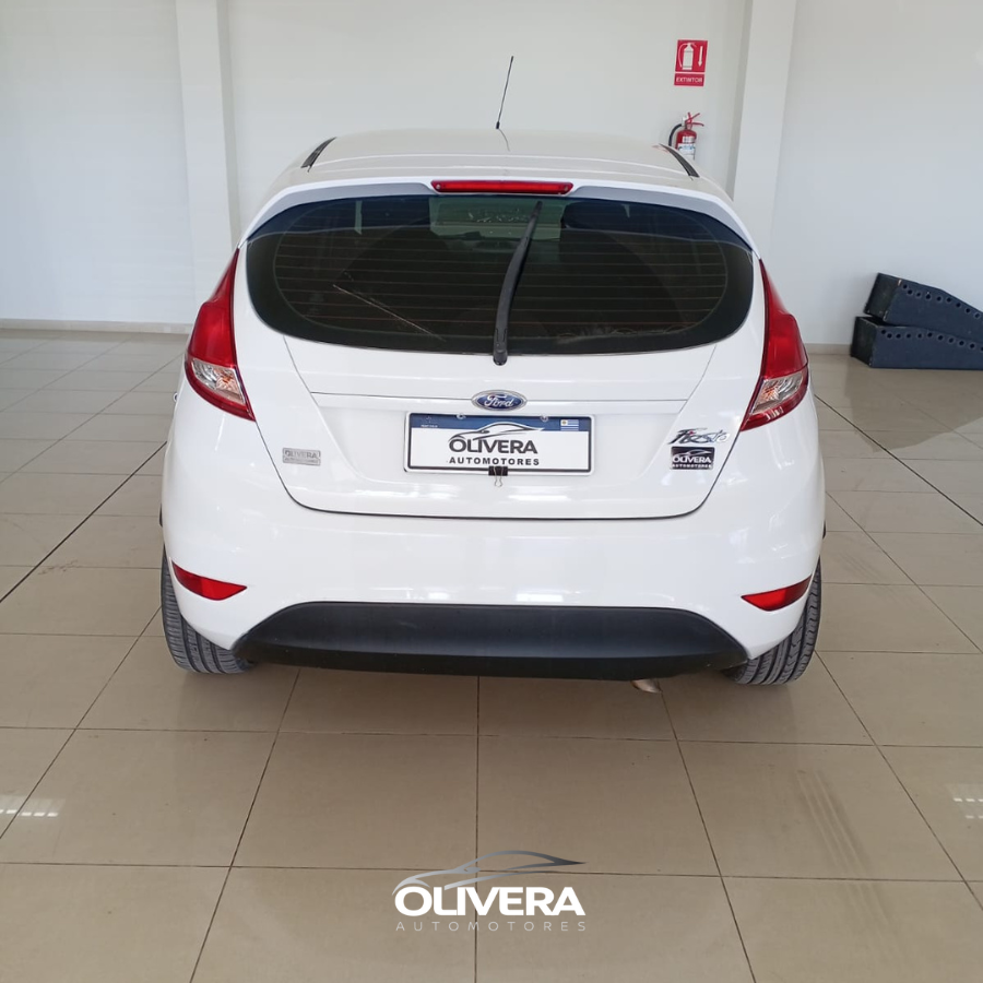 FORD FIESTA HATCH MT