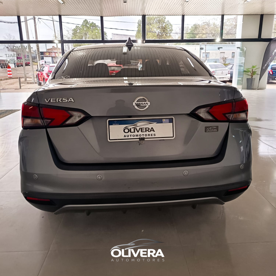 NISSAN VERSA EXCLUSIVE 1.6 AT