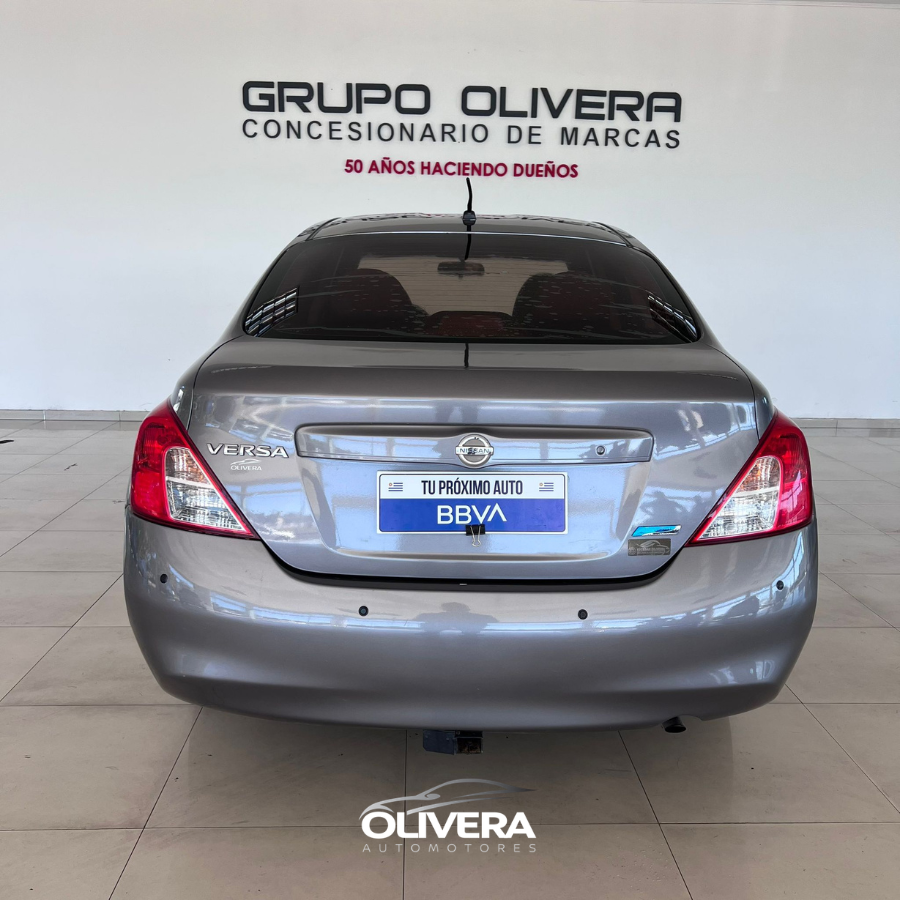 NISSAN VERSA FULL MANUAL