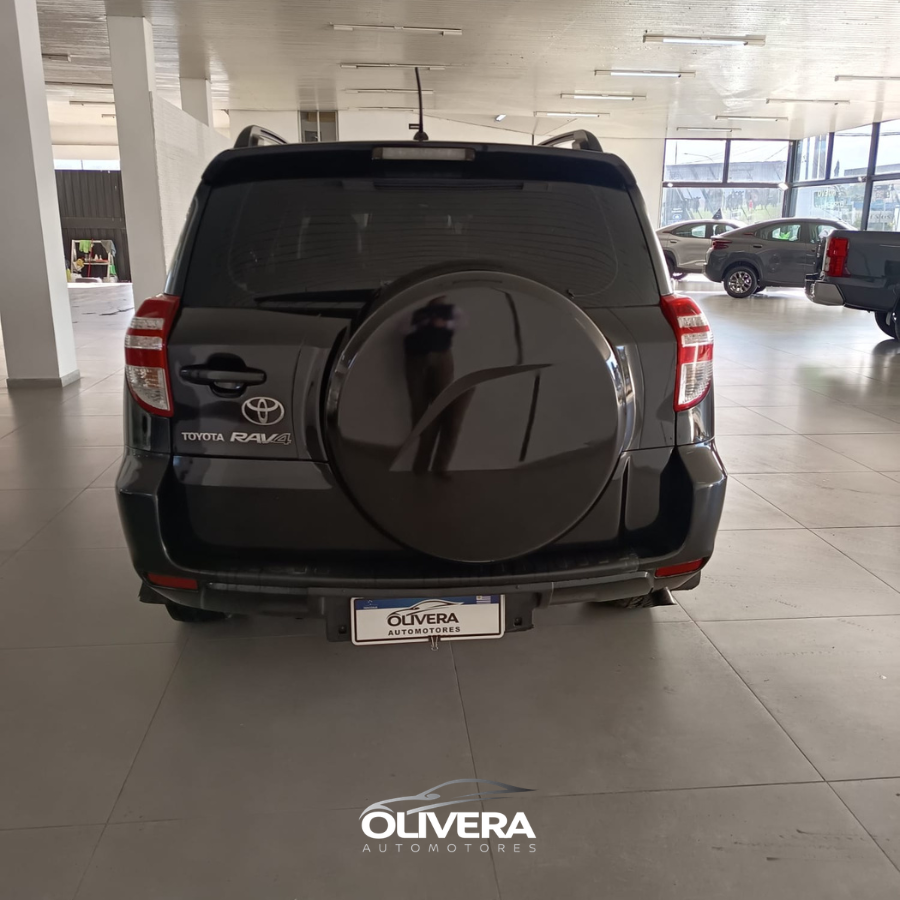 TOYOTA RAV 4 4X2 SE