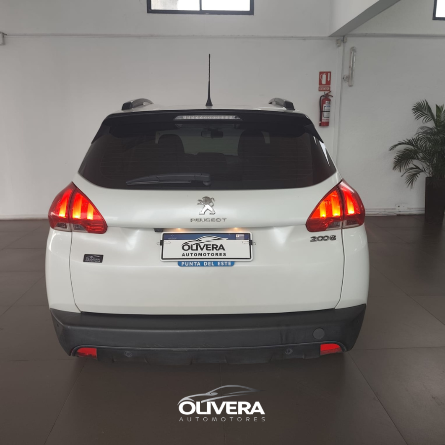 PEUGEOT 2008 FELINE 1.6