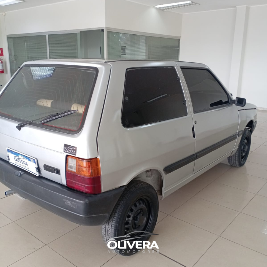 FIAT UNO CS