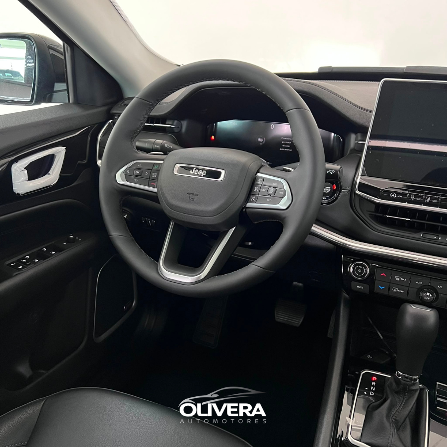JEEP COMPASS LIMITED 4X2 AT