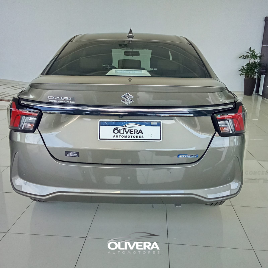 SUZUKI DZIRE GLX MT HYBRID