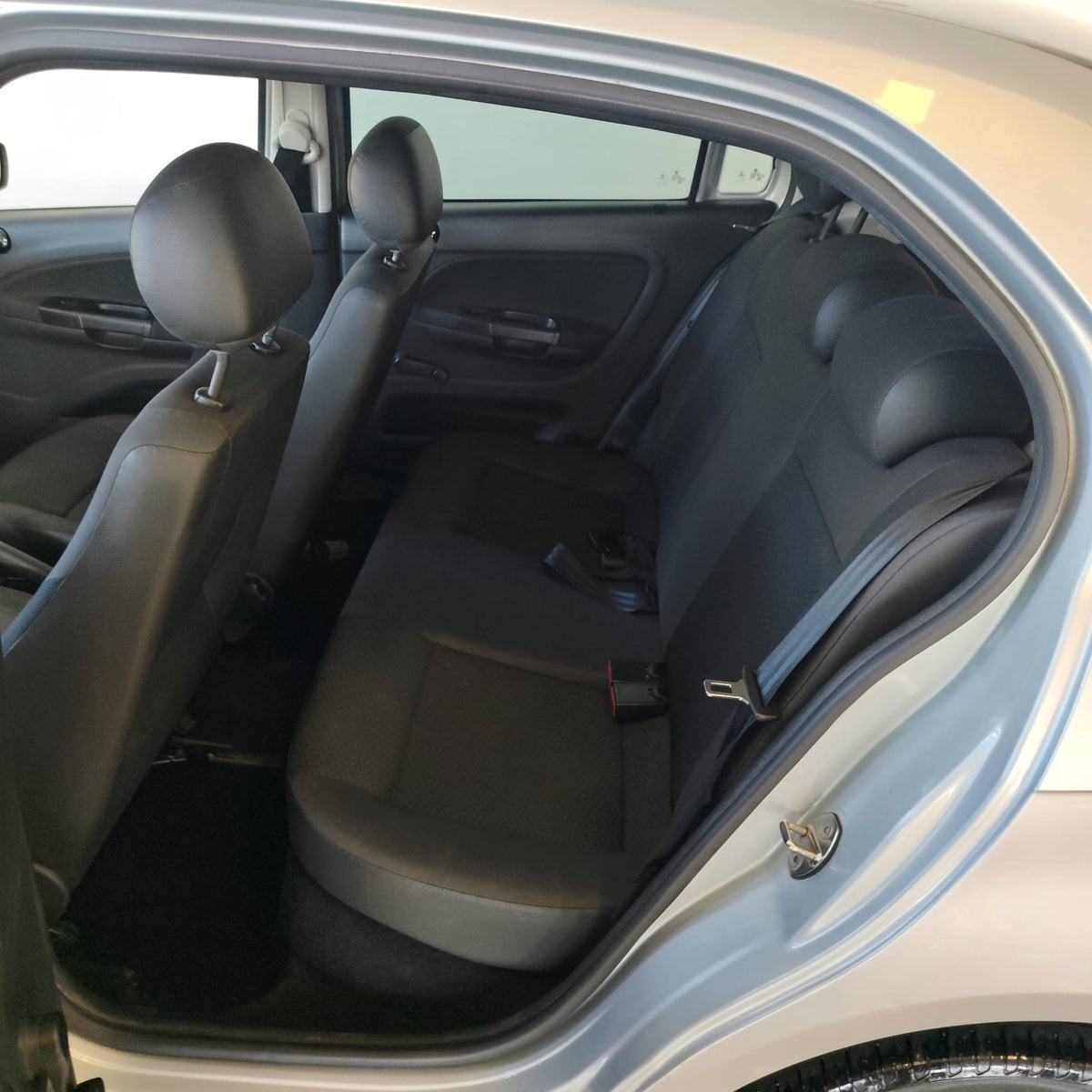 VOLKSWAGEN GOL HB TRENDLINE AT