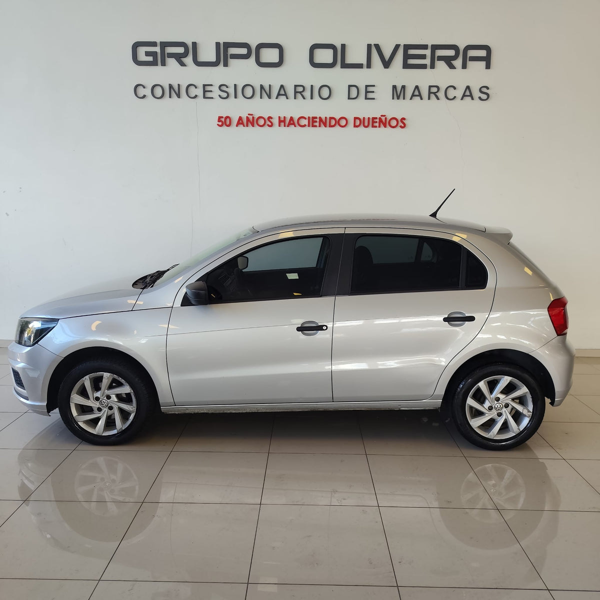 VOLKSWAGEN GOL HB TRENDLINE AT