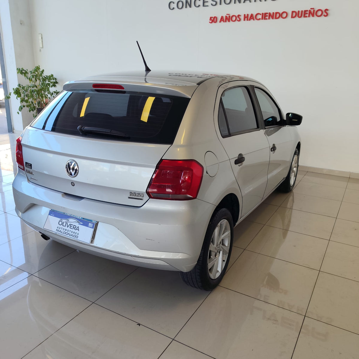 VOLKSWAGEN GOL HB TRENDLINE AT